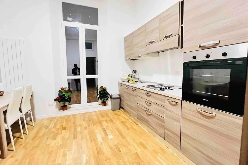 Appartamento L' Harem Del Monzino Milano 0*,